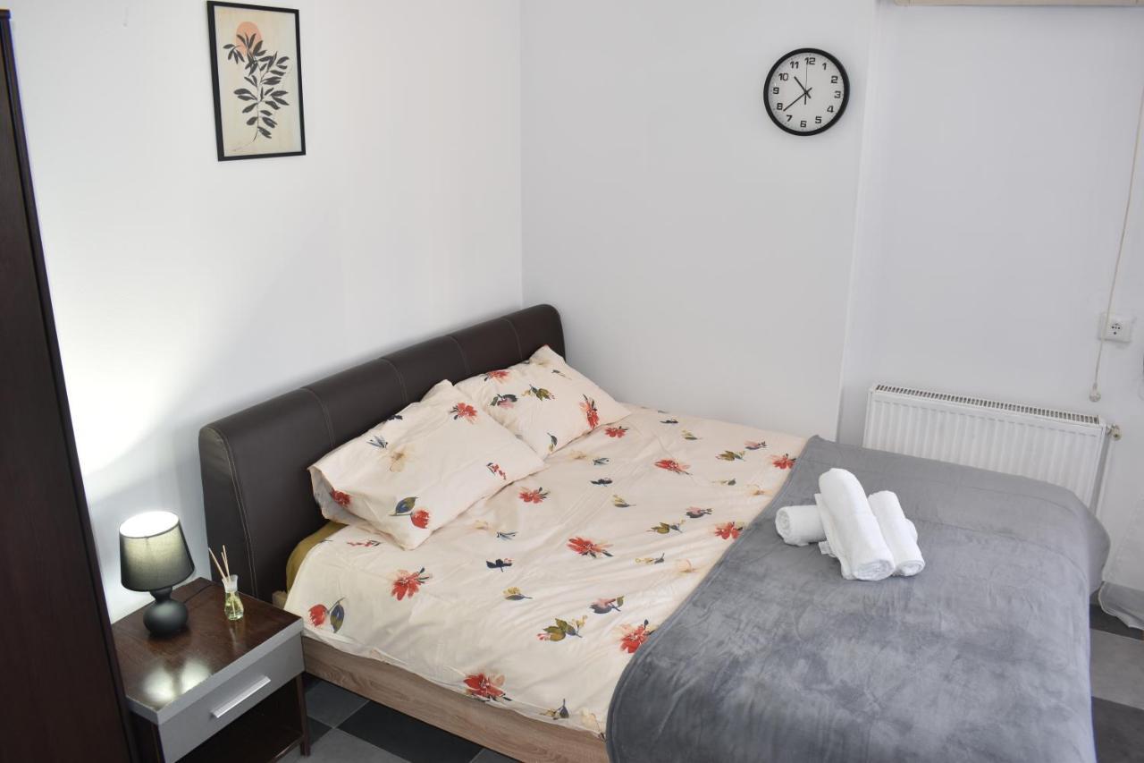 Occidental Wise Transit Hotel Bukarest Eksteriør billede