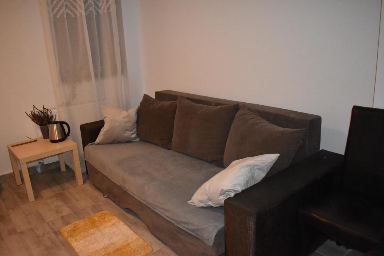 Occidental Wise Transit Hotel Bukarest Eksteriør billede