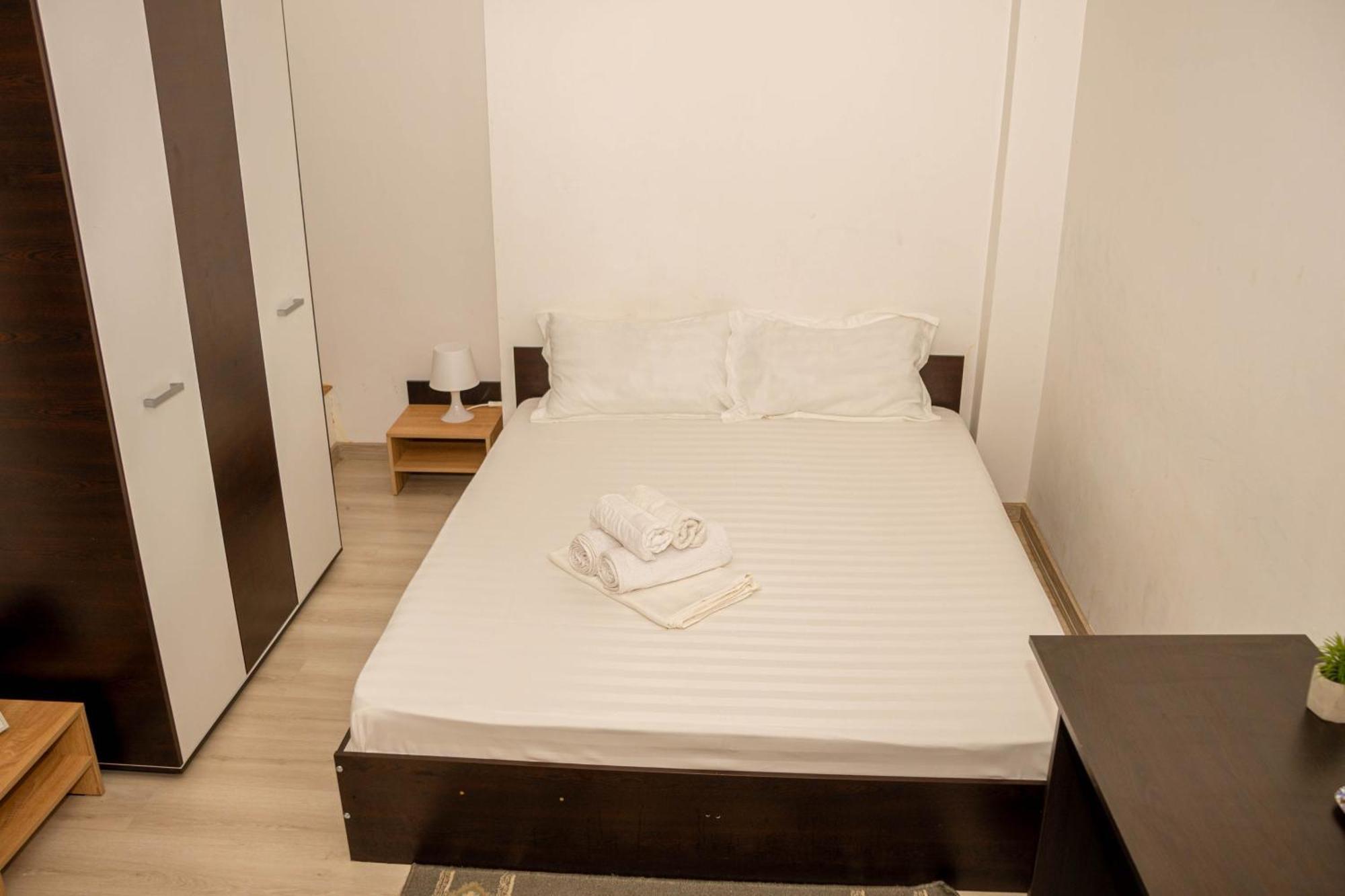 Occidental Wise Transit Hotel Bukarest Eksteriør billede
